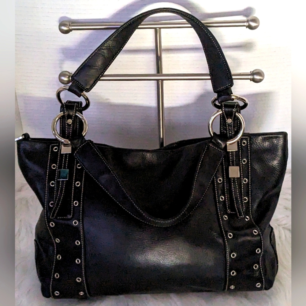 PERLINA 🔥 BLACK LEATHER SHOULDER /HANDBAG SUPER SOFT LEATHER CHILL URBAN BAG